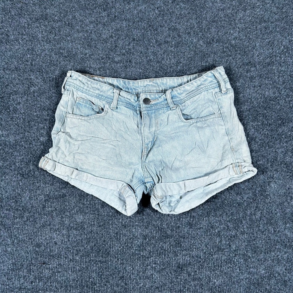 H&M Denim Shorts Womens Size 36 Light Wash Viscose Low Waist Skinny Cuffed
